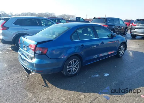 2017 Volkswagen Jetta 1.4T S из США, поврежденный, VIN 3VW2B7AJ8HM368046